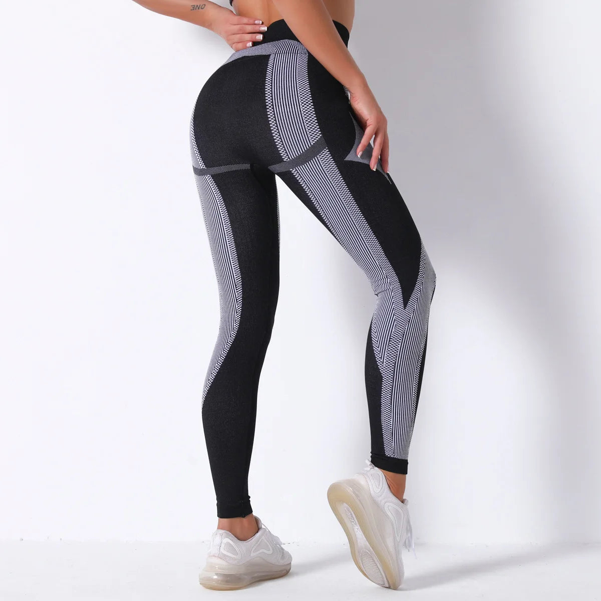 Seamless Workout Sets Women Yoga Suits Elastic Long Sleeve Shirt Striped Energy Leggings 2 Piece Cycling Running Sportswear