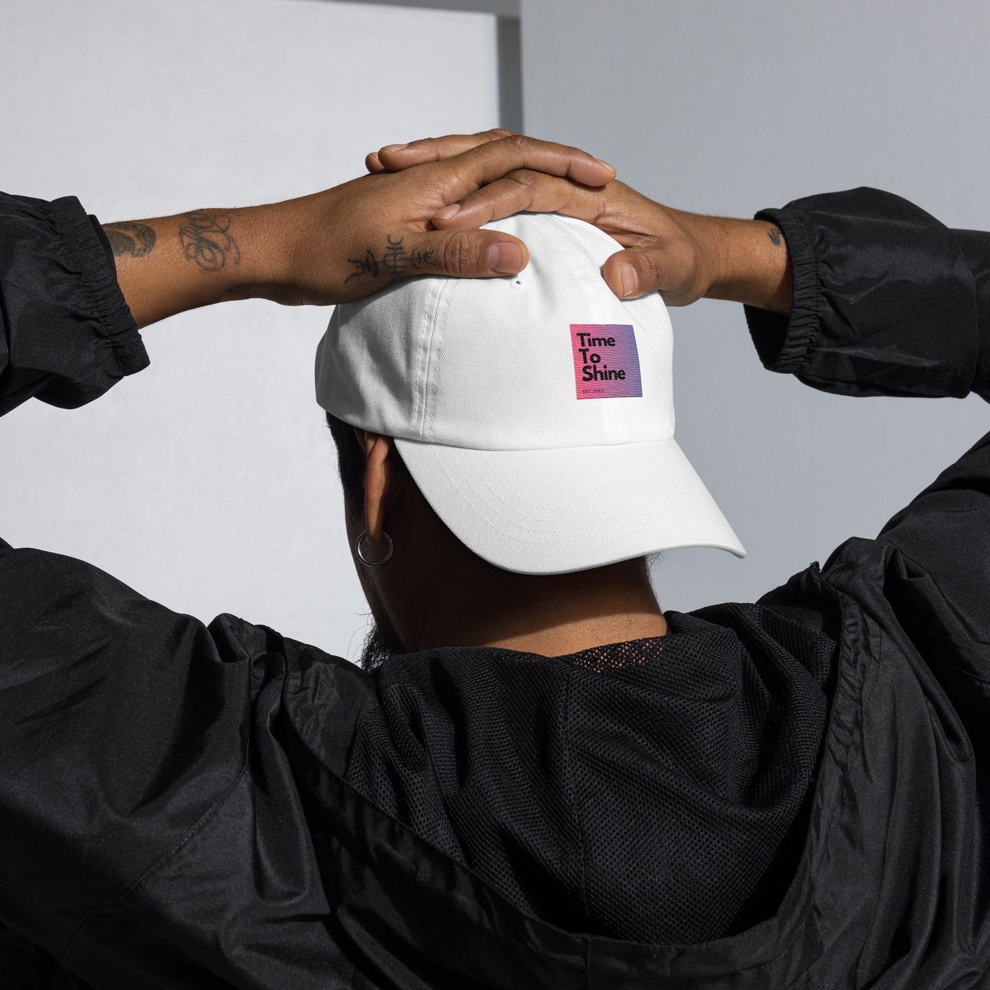 Caps